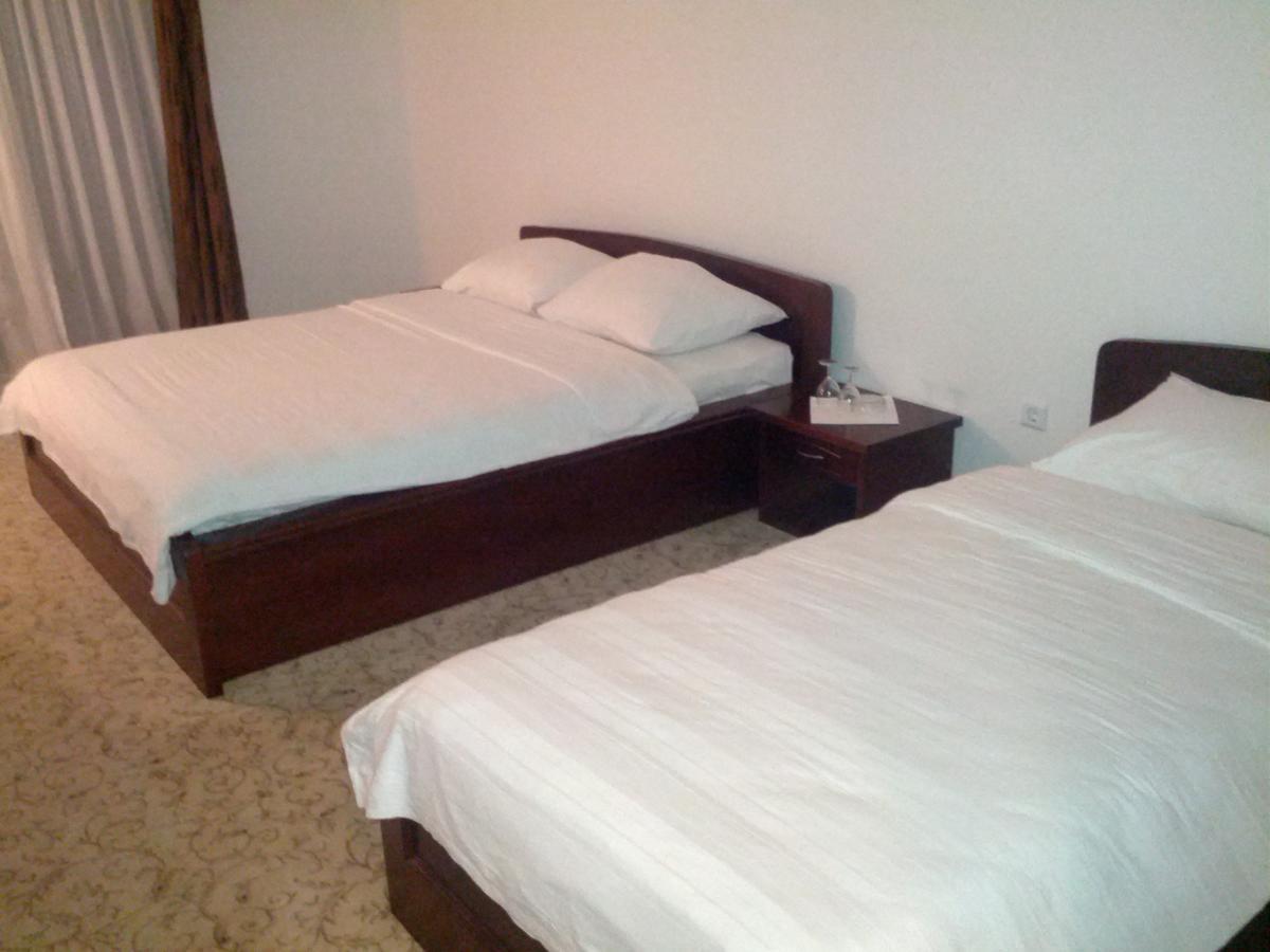 Motel Maksumic Jablanica エクステリア 写真
