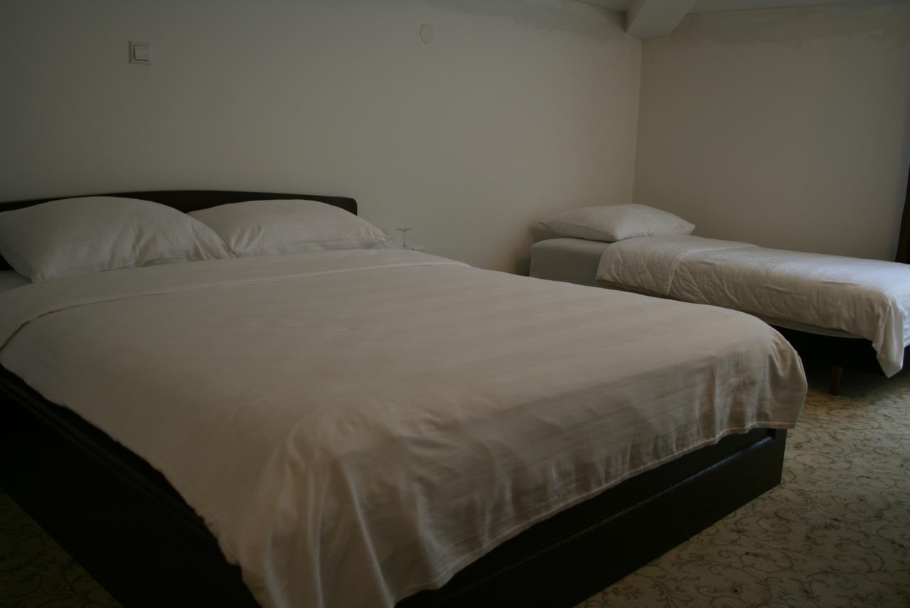 Motel Maksumic Jablanica エクステリア 写真