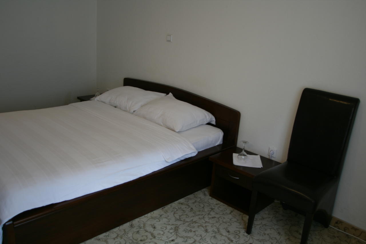 Motel Maksumic Jablanica 部屋 写真